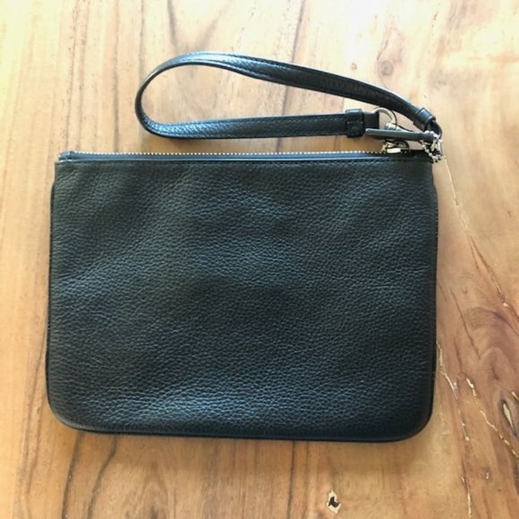 NWT Rare Limited Edition Leather Coach Marvel Gallery Pouch With Coach Bubble - Picture 3 of 4